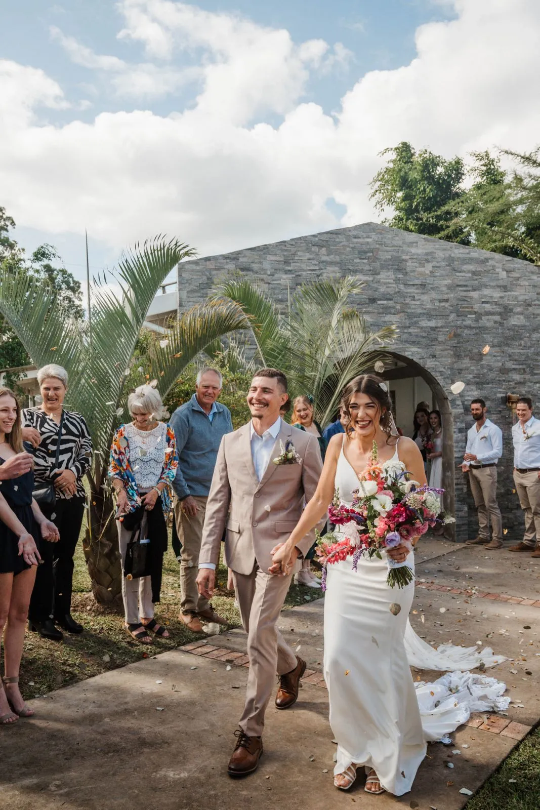 Newlyweds leaving the Stonehaven chapel